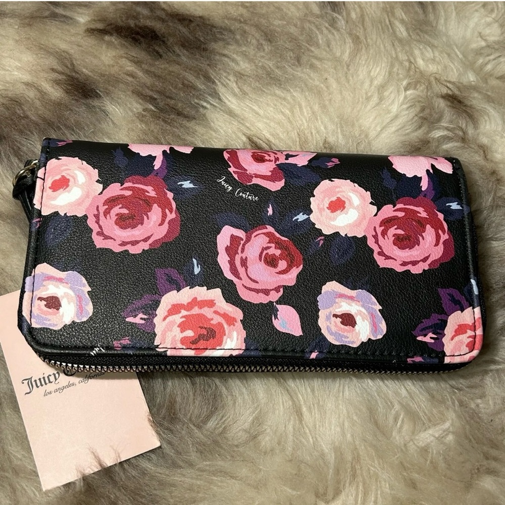 Juicy Contour, Clutch Wallet